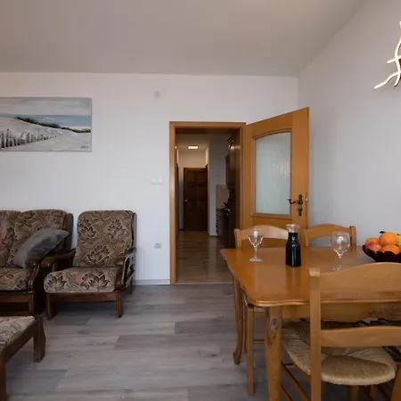 Apartment Bela Vista 4 Rustikales
